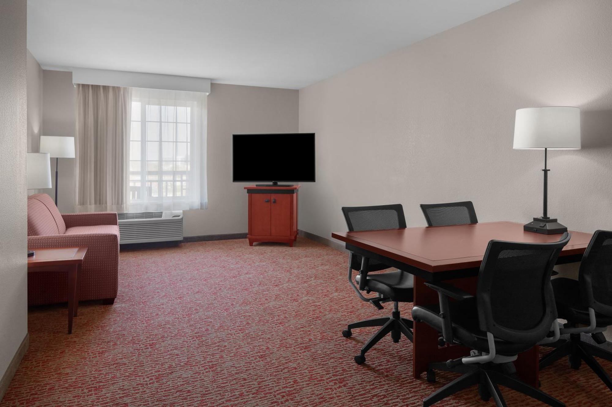 Hotel Larkspur Landing Extended Folsom